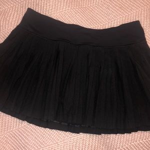 Lulu lemon pleated tennis skirt
